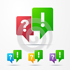 2 speech bubbles with check marks red / green