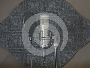 Speech pad Sound recording room and Mic condenser