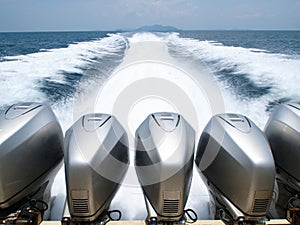 Speed Boat Engines