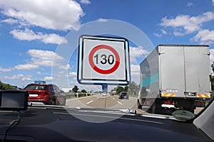 Speed limit on German motorways to 130
