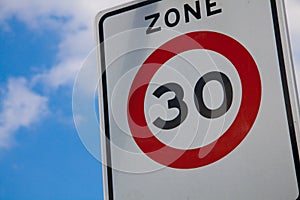 Speed sign