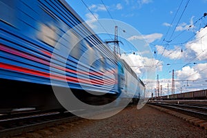 Speed train departure