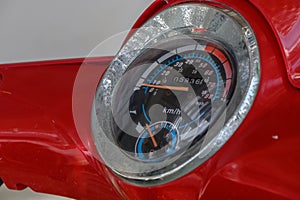 speedometer and instrument panel on a scooter 1