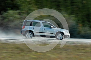 Speedy SUV