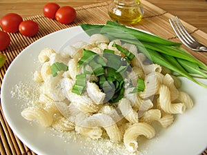 Spelt pasta with ramsons