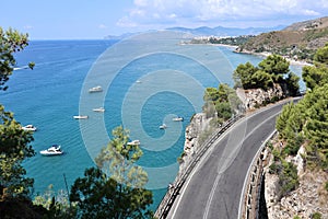 Sperlonga - Panorama della Baia delle Sirene dal sentiero sulla Via Flacca