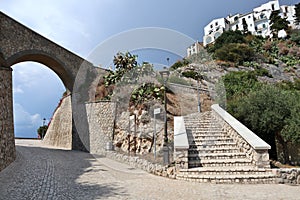 Sperlonga - Scorcio del borgo da Via Riva dei Pescatori