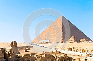 Sphinx and Khufu pyramid photo