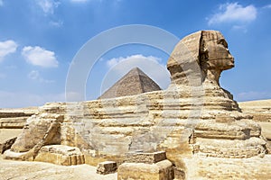 The Sphinx and Pyramid of Khafre, Cairo, Egypt