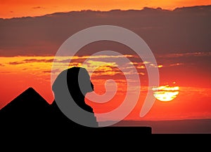 Sphinx and Pyramid silhouette