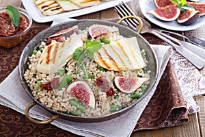 Spiced cous-cous with grilled haloumi photo