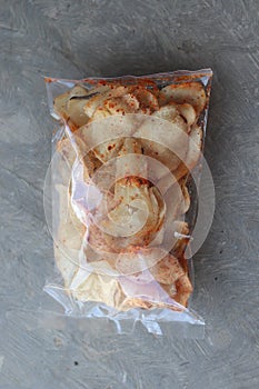 spicy cassava chips