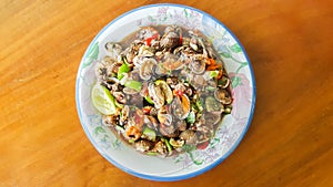 Spicy cockle salad, yum hoi krang