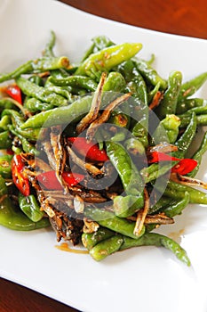 Spicy dried fish