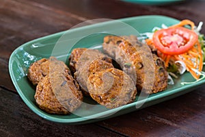 Spicy fried fish cake