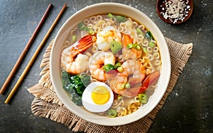 Spicy Instant Noodle Soup With Shrimp