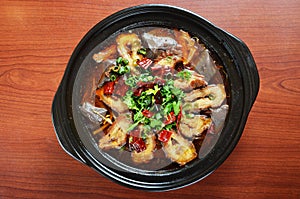 Spicy pig intestines pot