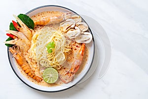 spicy shrimps spaghetti pasta (Tom Yum Goong)