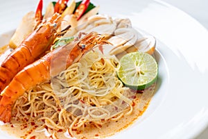 spicy shrimps spaghetti pasta (Tom Yum Goong)