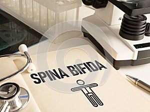 Spina bifida is shown using the text photo