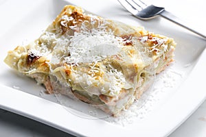 spinach lasagne with salmon