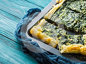 Spinach savory quiche with cream cheese