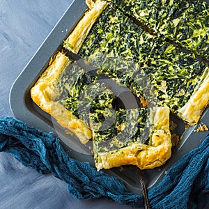 Spinach savory quiche with cream cheese