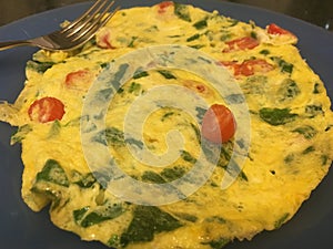 Spinach and tomato omelette