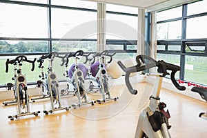 Spinnen übung Fahrräder fitnessstudio 