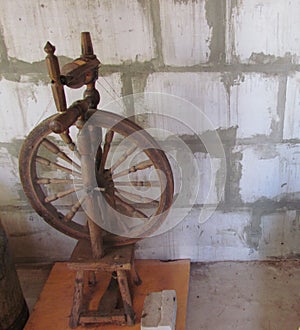 Spinning wheel