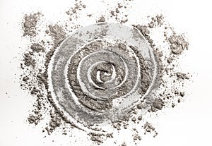 Spiral drawing in scattered ash as wormhole order in chaos