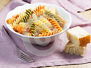 Spiral pasta with cheese