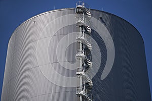 Spiral staircase from a heat storage in a cogeneration plant