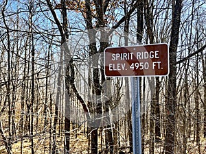 Spirit Ridge elevation 4950 ft sign overlook