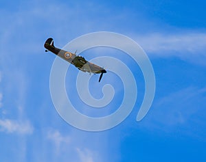 Spitfire in dive