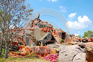 Splash Mountain