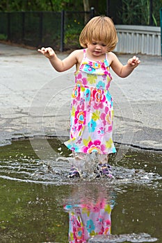 Splashing Girl Puddle Jumper