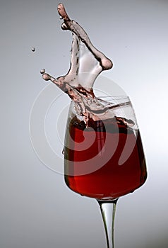 Splashing red wine