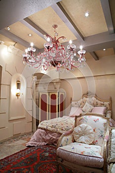 Splendid bedroom photo