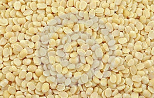 Split black gram seeds