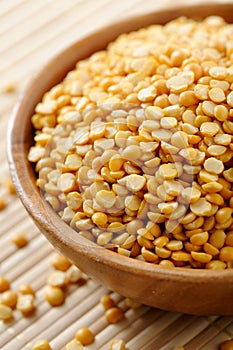 Split dried yellow peas