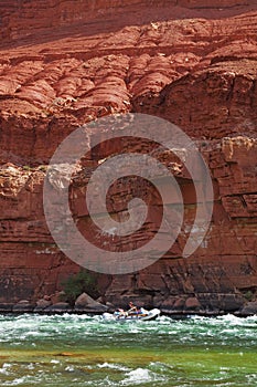 Sporting woman overcome of the Colorado River