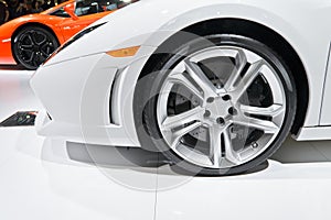 Sports car wheel