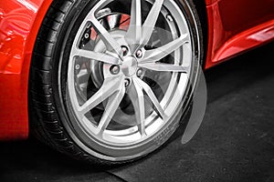 Sports car wheel