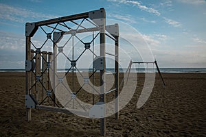 Sports simulators on the beach