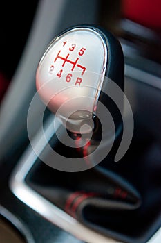 Sportscar gear shifter