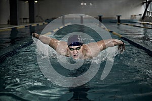 Sportsman in swimming pool