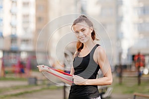 Sporty girl on stadion