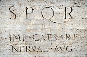 SPQR - IMP CAESARI - Senatus Populusque Romanus.