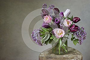 Spring flower bouquet background